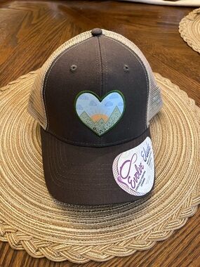 NFINITY Her Floral Mountain Heart Mesh Trucker Hat with Snap